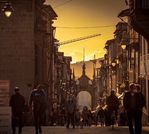 Feira Semana abre 